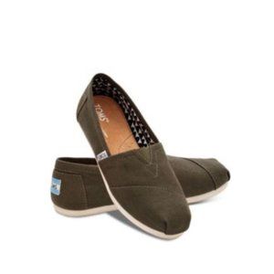 TOMS Classic TARMAC OLIVE CANVAS women slip on shoes NWT